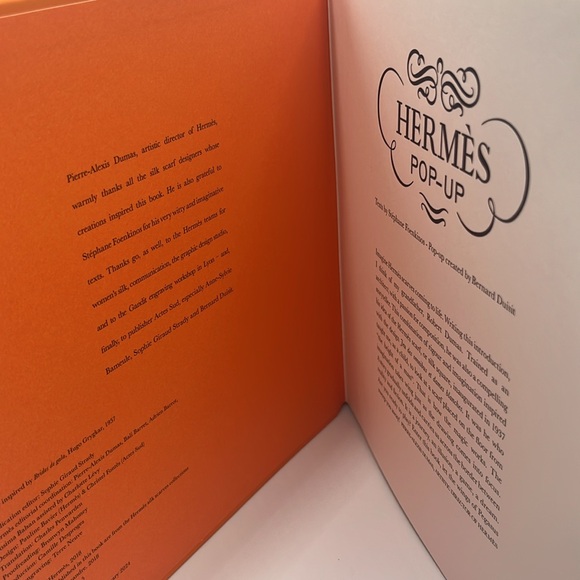 Hermes Pop Up Hard Cover Book - Picture 2 of 8
